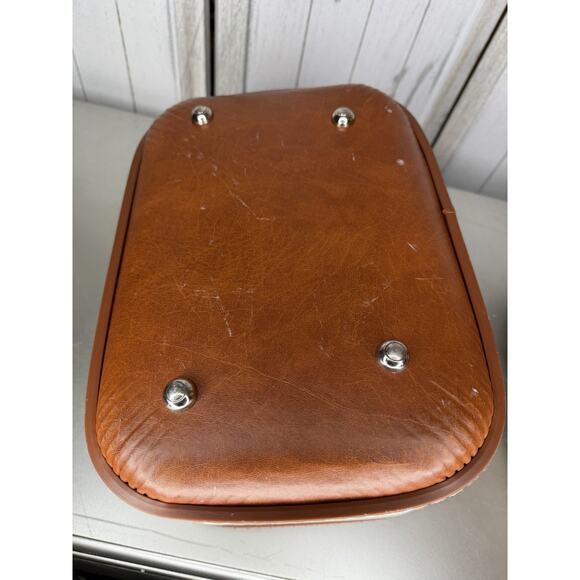 Vintage Cognac Brown Train Case Makeup Vanity Case Top Handle 70s 80s Luggage - Picture 4 of 7